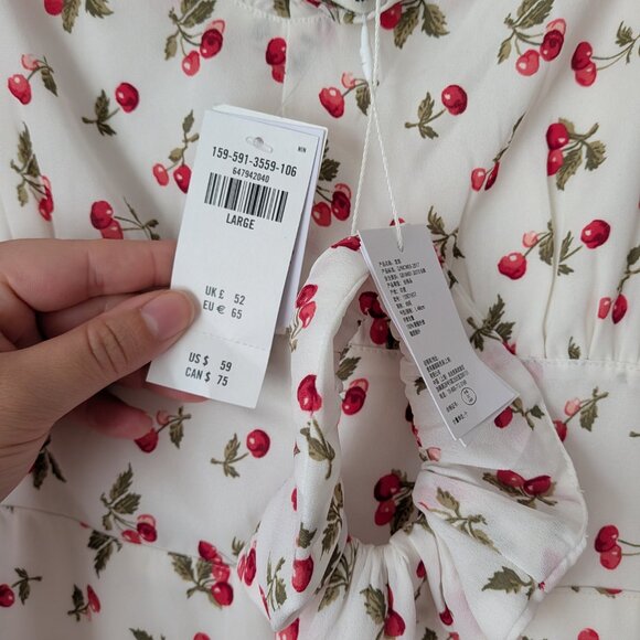 NWT | Abercrombie & Fitch | Cherry Mini Dress | White/Red | Size L - Picture 5 of 8